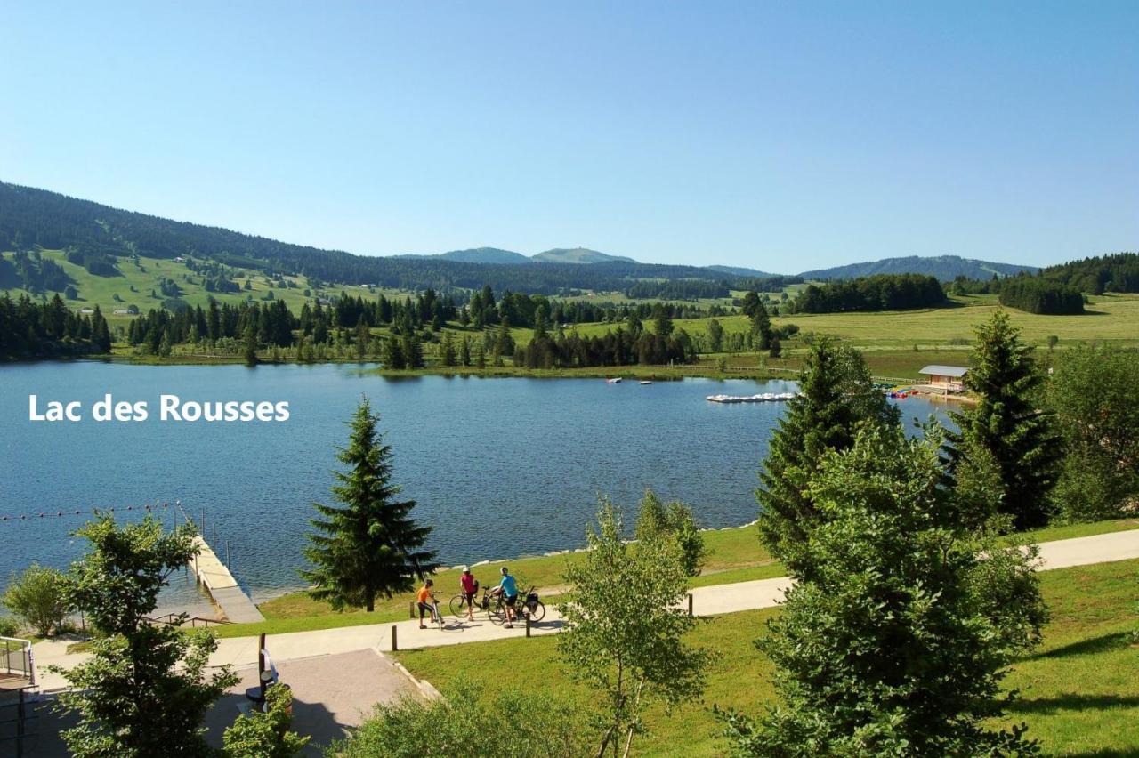 Sauna En Bord De Riviere Morez Buitenkant foto