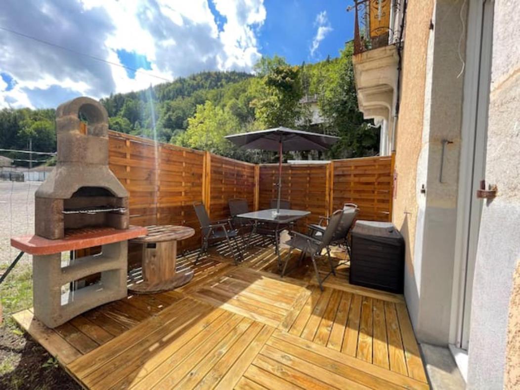 Sauna En Bord De Riviere Morez Buitenkant foto